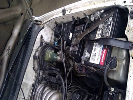 1998 TOYOTA 4RUNNER, WHITE, SR5 MODEL, 3.4L, AT, 2WD,   Z25240